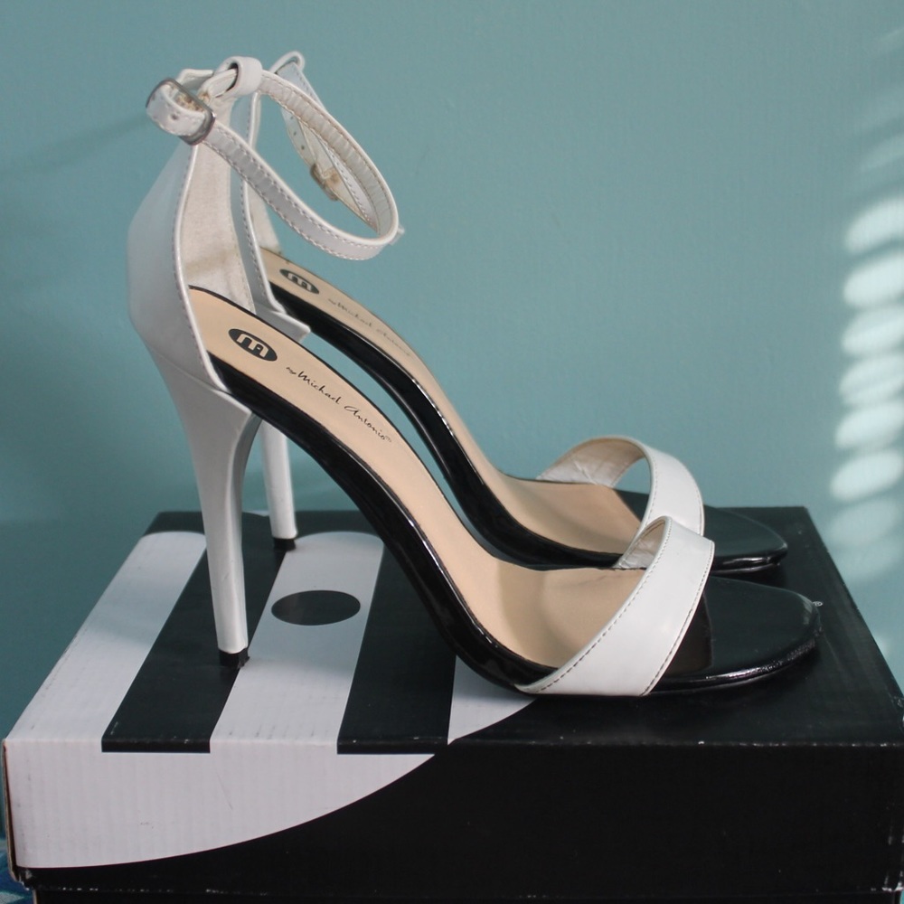 Michael Antonio Black and White Jaxine Sandal